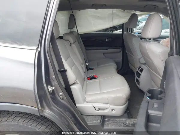 5FNYF6H5XGB501137 2016 HONDA PILOT - Image 8