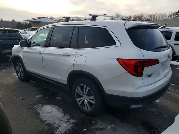 5FNYF6H5XHB003246 2017 HONDA PILOT - Image 2