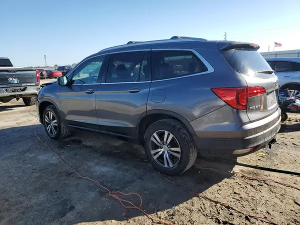 5FNYF6H5XHB004722 2017 HONDA PILOT - Image 2