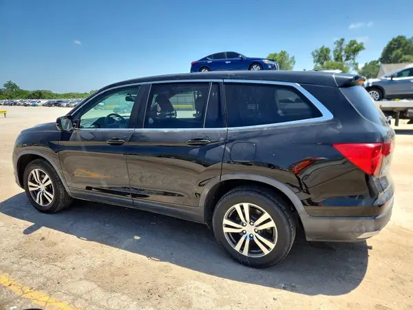5FNYF6H5XHB010505 2017 HONDA PILOT - Image 2