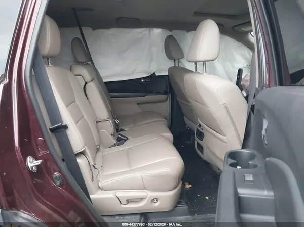 5FNYF6H5XHB022217 2017 HONDA PILOT - Image 8