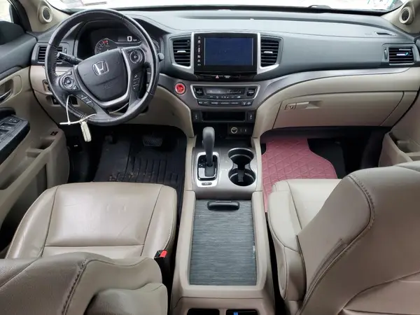 5FNYF6H5XHB032522 2017 HONDA PILOT - Image 8