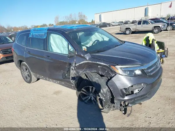 5FNYF6H5XHB046775 2017 HONDA PILOT - Image 1