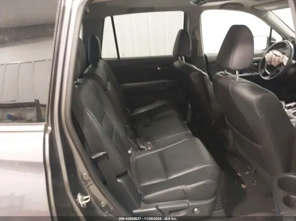 5FNYF6H5XHB056335 2017 HONDA PILOT - Image 8