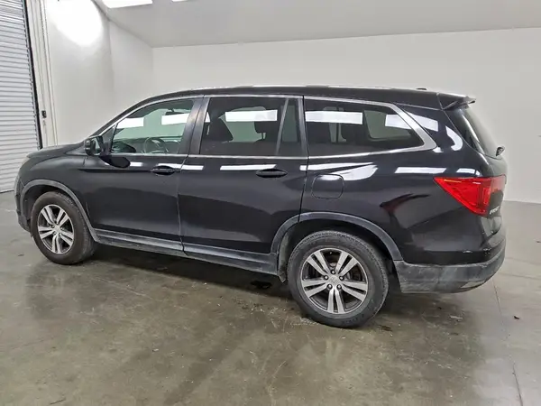 5FNYF6H5XHB074141 2017 HONDA PILOT - Image 2