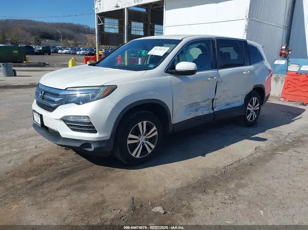 5FNYF6H5XHB076780 2017 HONDA PILOT - Image 2