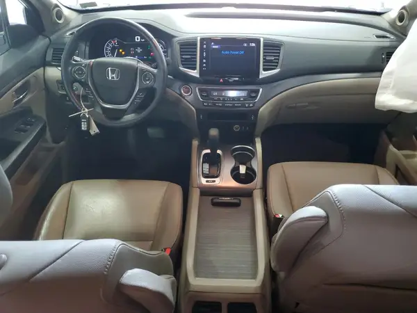 5FNYF6H5XHB077413 2017 HONDA PILOT - Image 8