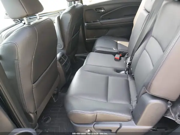 2017 HONDA PILOT auction photo 8