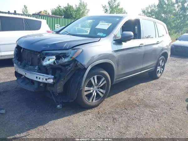 5FNYF6H5XHB093028 2017 HONDA PILOT - Image 2