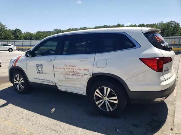 5FNYF6H5XHB097645 2017 HONDA PILOT - Image 2