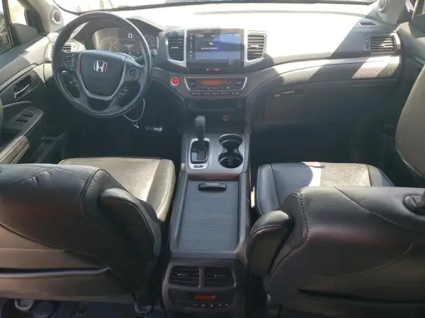 5FNYF6H5XHB097645 2017 HONDA PILOT - Image 8