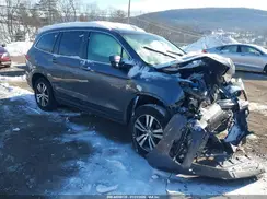 5FNYF6H5XHB105033 2017 HONDA PILOT