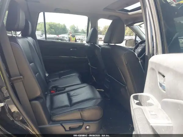 5FNYF6H5XJB007836 2018 HONDA PILOT - Image 8