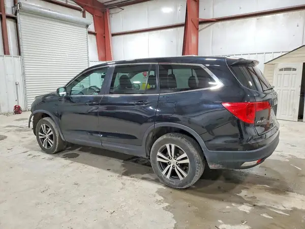 5FNYF6H5XJB009957 2018 HONDA PILOT - Image 2