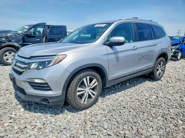 5FNYF6H5XJB014415 2018 HONDA PILOT - Image 1