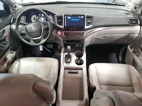 5FNYF6H5XJB028864 2018 HONDA PILOT - Image 8
