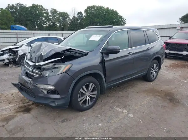 5FNYF6H5XJB033367 2018 HONDA PILOT - Image 2