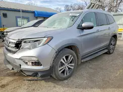 5FNYF6H5XJB055319 2018 HONDA PILOT
