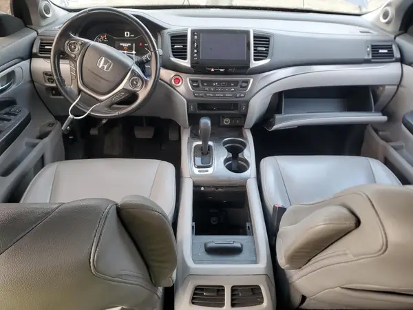 5FNYF6H5XJB064134 2018 HONDA PILOT - Image 8