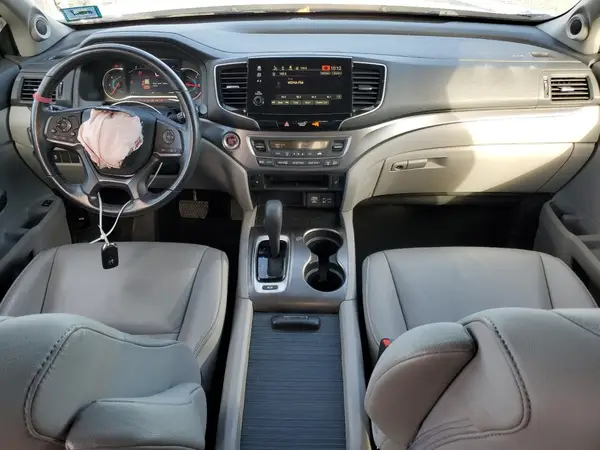 5FNYF6H5XKB006901 2019 HONDA PILOT - Image 8