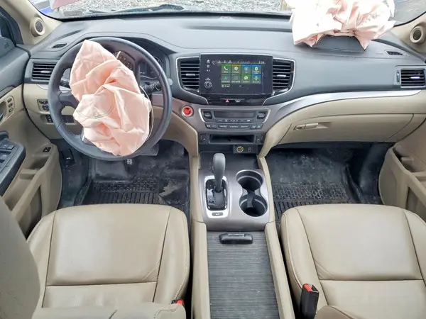 5FNYF6H5XKB031555 2019 HONDA PILOT - Image 8