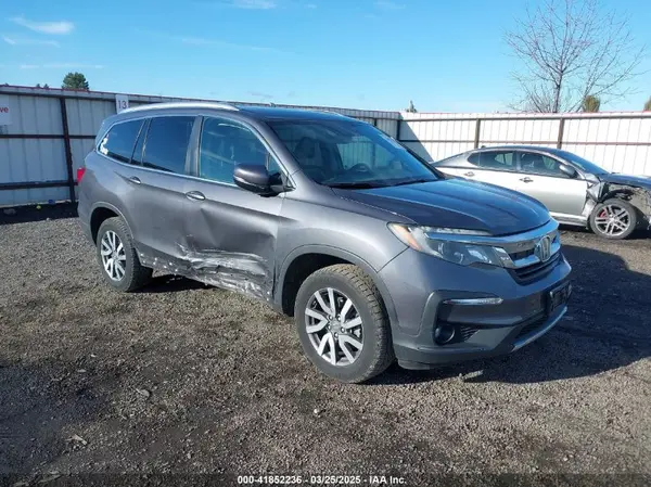 5FNYF6H5XKB038196 2019 HONDA PILOT - Image 1