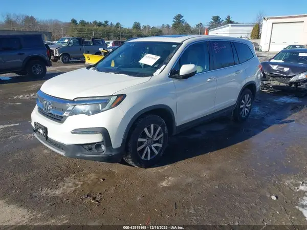 5FNYF6H5XKB038277 2019 HONDA PILOT - Image 2