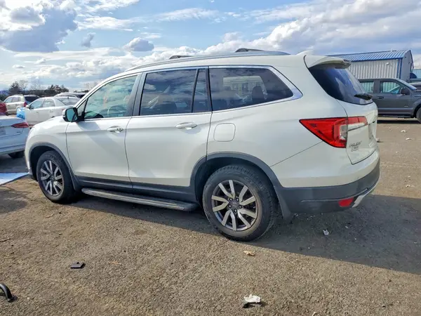 5FNYF6H5XKB057136 2019 HONDA PILOT - Image 2