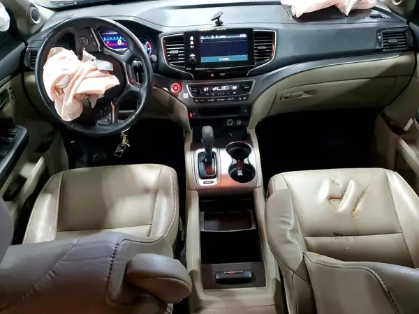 5FNYF6H5XKB093943 2019 HONDA PILOT - Image 8