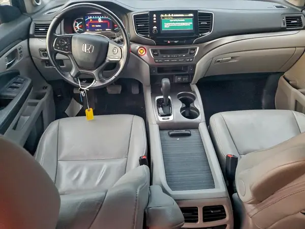 5FNYF6H5XKB096213 2019 HONDA PILOT - Image 8