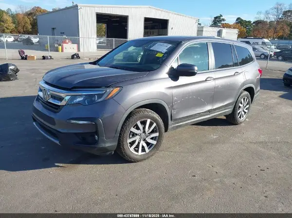5FNYF6H5XLB011923 2020 HONDA PILOT - Image 2