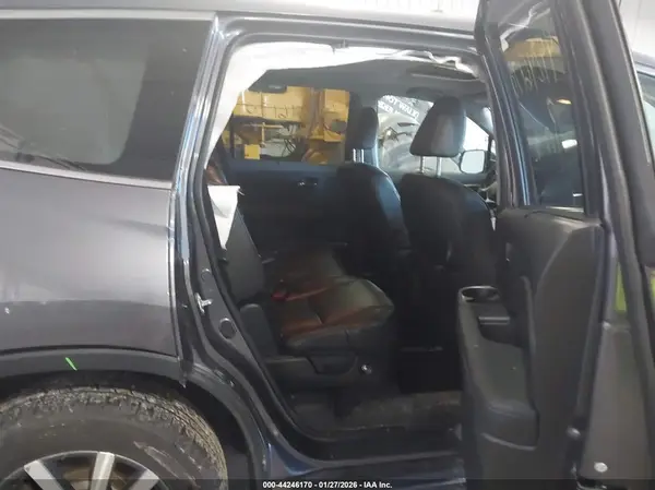 5FNYF6H5XLB047255 2020 HONDA PILOT - Image 8