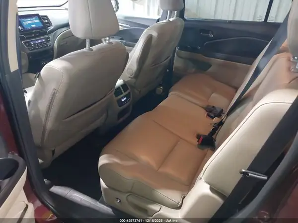 5FNYF6H5XMB024124 2021 HONDA PILOT - Image 8