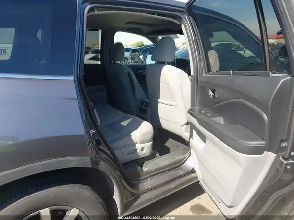 5FNYF6H5XMB061920 2021 HONDA PILOT - Image 8