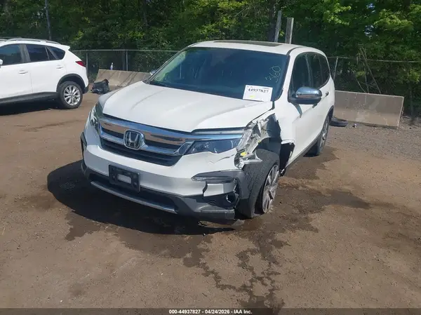5FNYF6H5XNB082817 2022 HONDA PILOT - Image 2