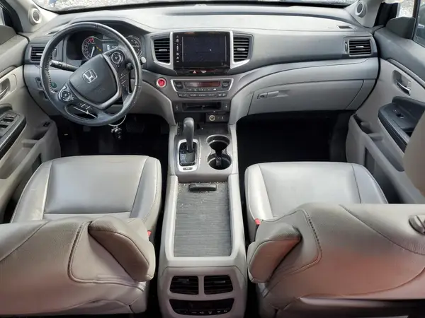 5FNYF6H60HB092222 2017 HONDA PILOT - Image 8