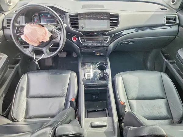 5FNYF6H60KB010593 2019 HONDA PILOT - Image 8