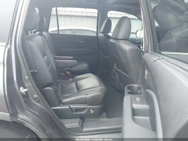 5FNYF6H60KB033713 2019 HONDA PILOT - Image 8