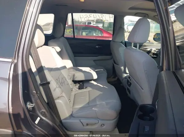 5FNYF6H61GB044551 2016 HONDA PILOT - Image 8