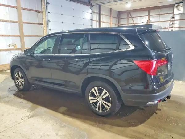 5FNYF6H61HB000373 2017 HONDA PILOT - Image 2