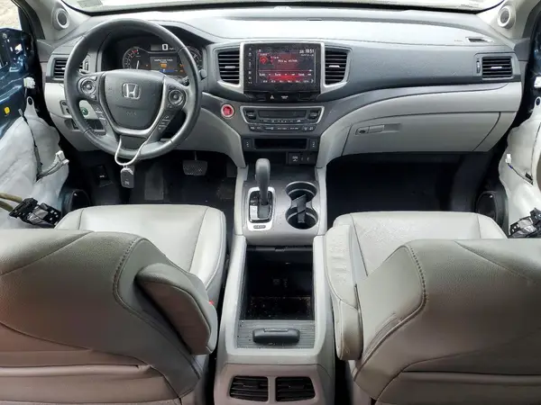 5FNYF6H61HB072139 2017 HONDA PILOT - Image 8