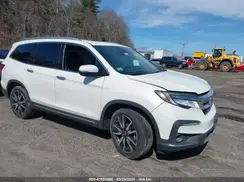 5FNYF6H61KB007332 2019 HONDA PILOT