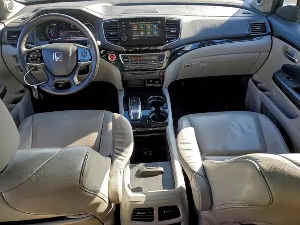 5FNYF6H61KB019870 2019 HONDA PILOT - Image 8