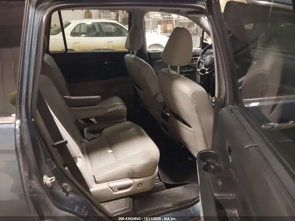 5FNYF6H61KB096481 2019 HONDA PILOT - Image 8