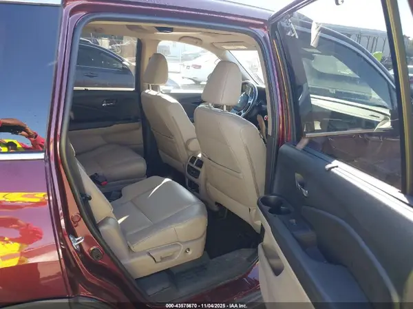 5FNYF6H61NB000112 2022 HONDA PILOT - Image 8