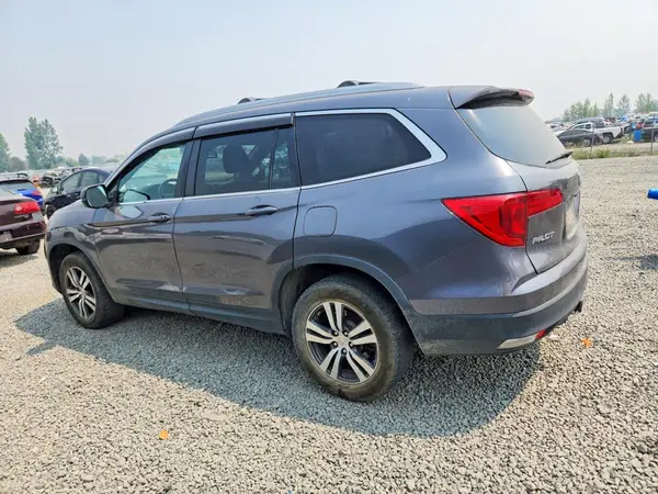 5FNYF6H62HB004352 2017 HONDA PILOT - Image 2
