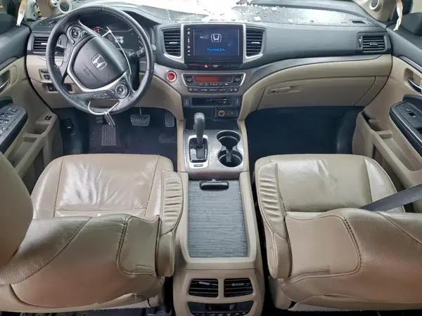 5FNYF6H62HB041904 2017 HONDA PILOT - Image 8