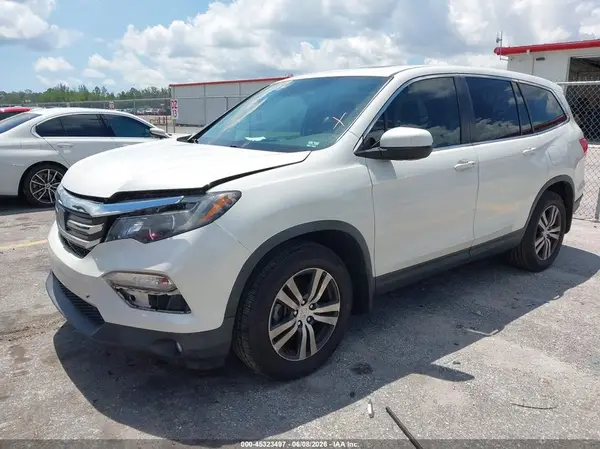 5FNYF6H62HB054538 2017 HONDA PILOT - Image 2