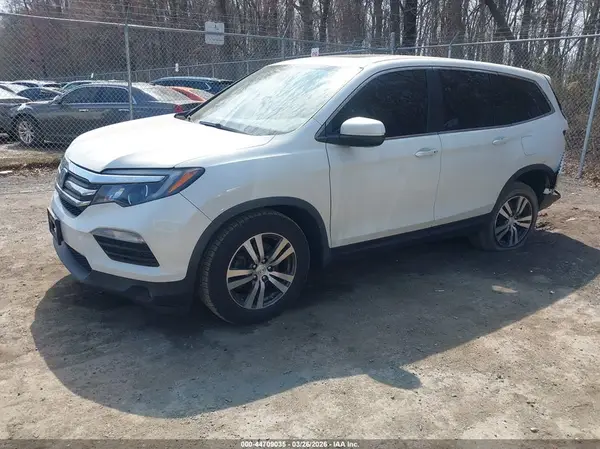 5FNYF6H62HB094800 2017 HONDA PILOT - Image 2