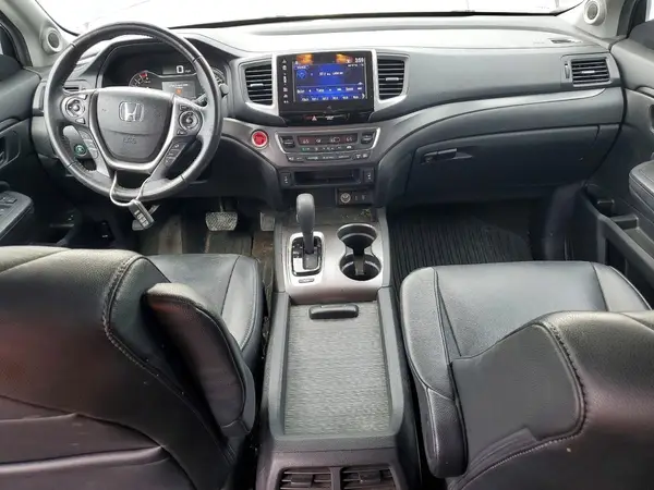 5FNYF6H62HB104337 2017 HONDA PILOT - Image 8